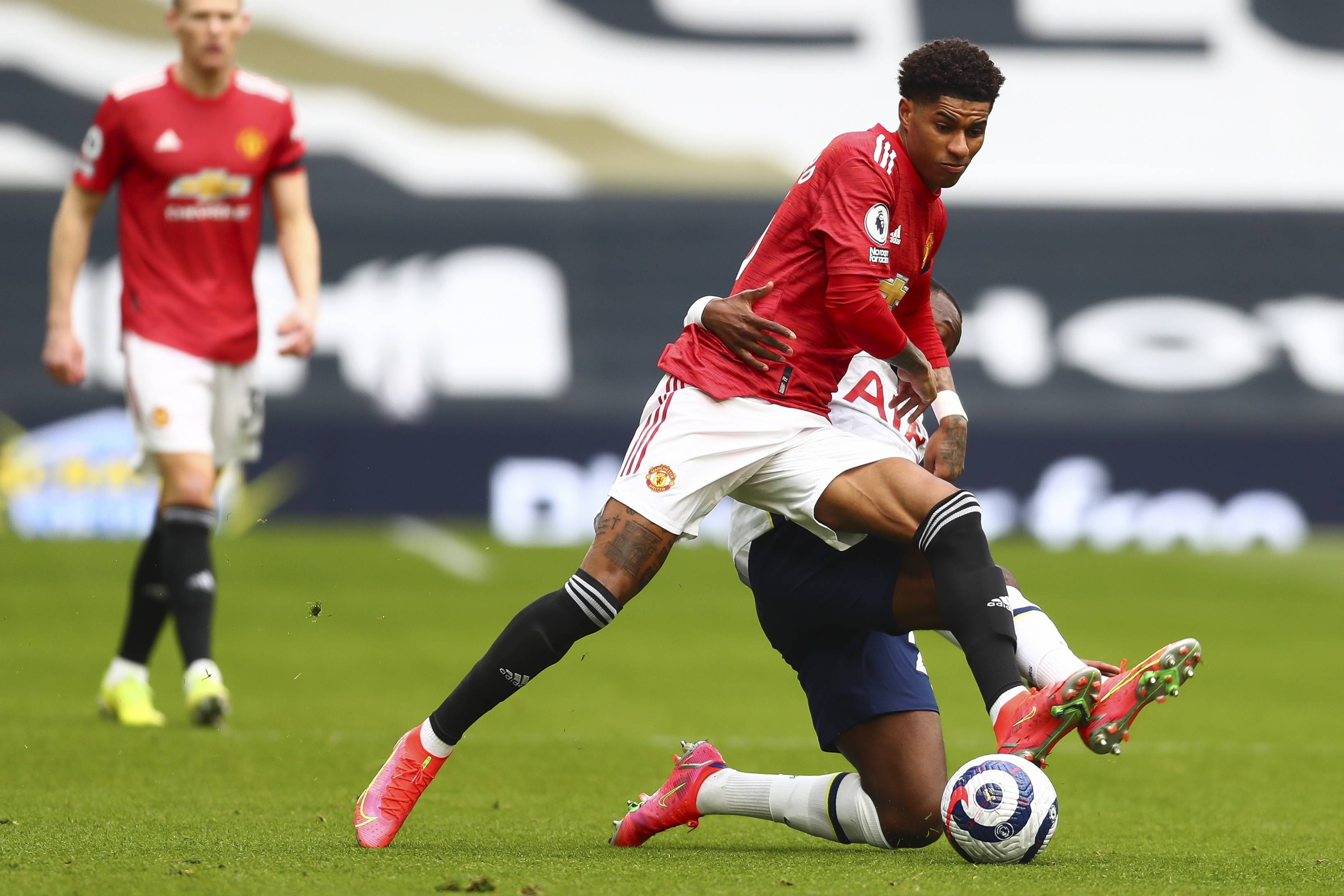 定球队中的 定球队中的